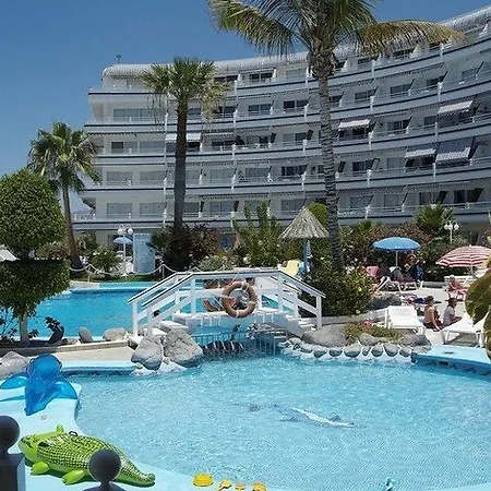 Hovima Atlantis 4* 아데제
