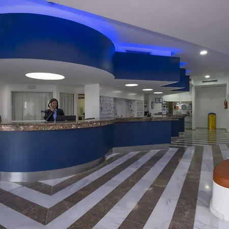 Hovima Atlantis אדחה